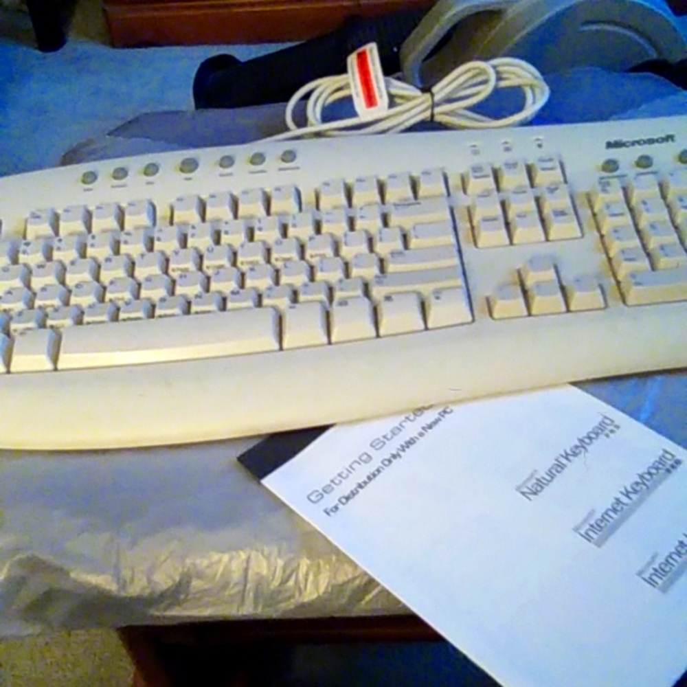 Microsoft Internet Keyboard
